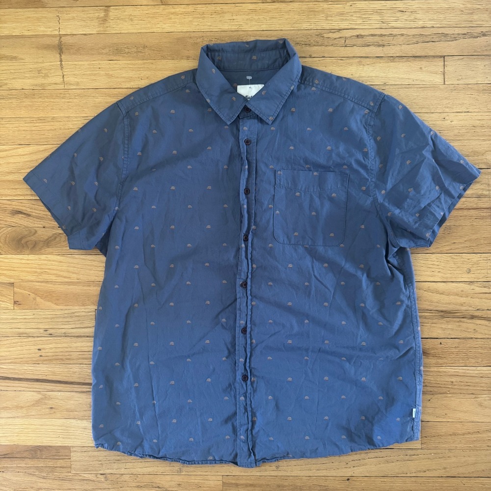 Katin Mens XL Blue Embroidered Sunset Short Sleeve Cotton Button Down Shirt